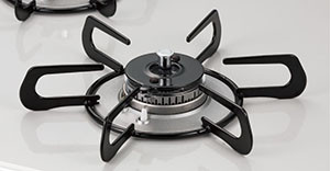 乾淨整潔的爐灶